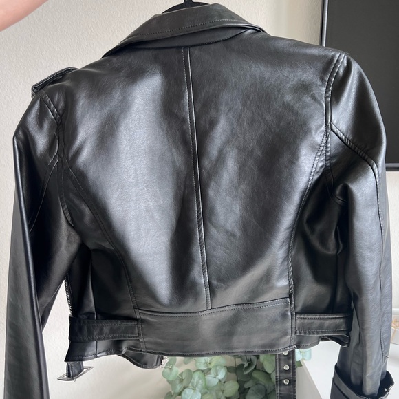 Leather Jacket with silver detailing - Picture 2 of 2
